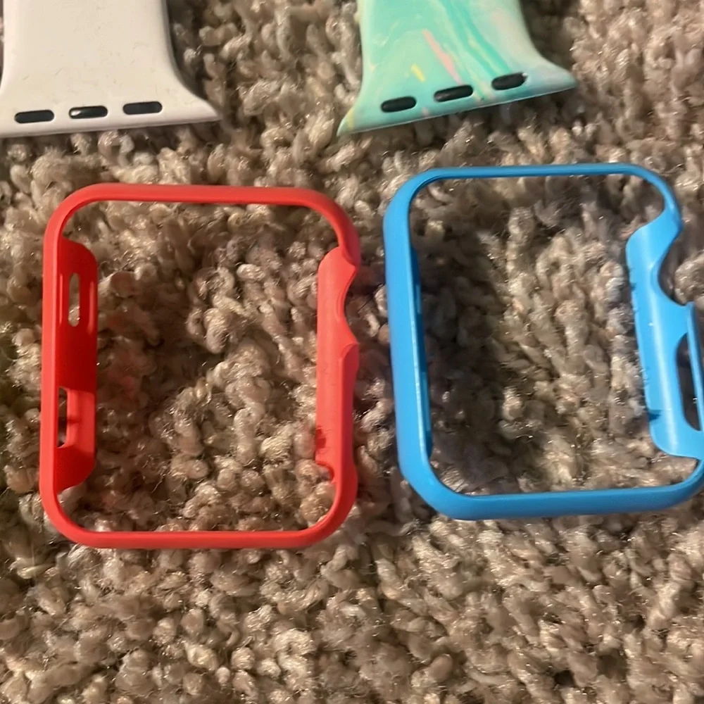 Apple Watch 3 bands and bumper cases